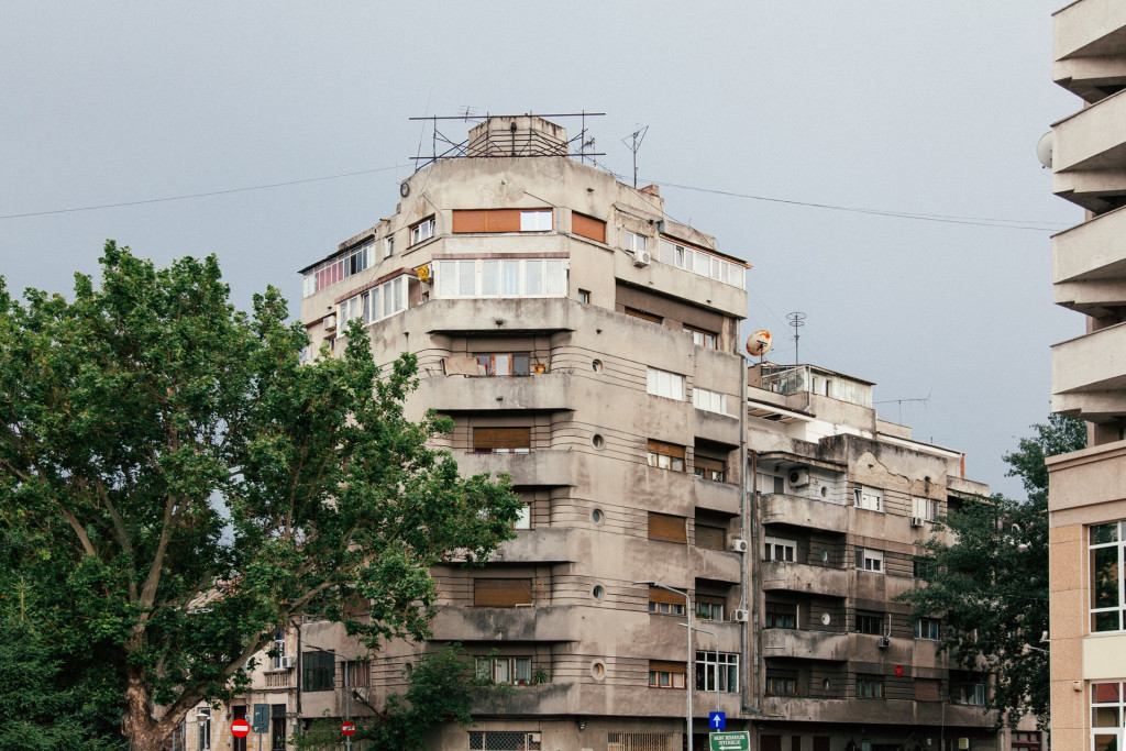 Vânători 1-1a